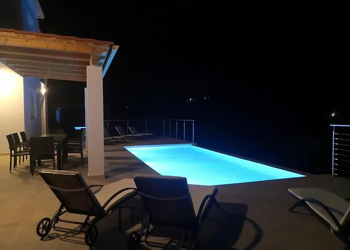 Sunset Sea View 5 Villa