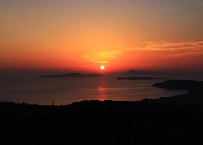 Sunset Sea View 5 * アリラス
